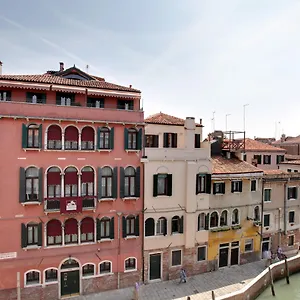 Palazzo Schiavoni Residenza D'epoca & Suite-apartments 3*, Venedig Italien