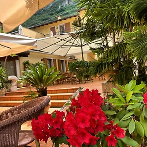 Casa Benamati By Kelly , Malcesine Italien